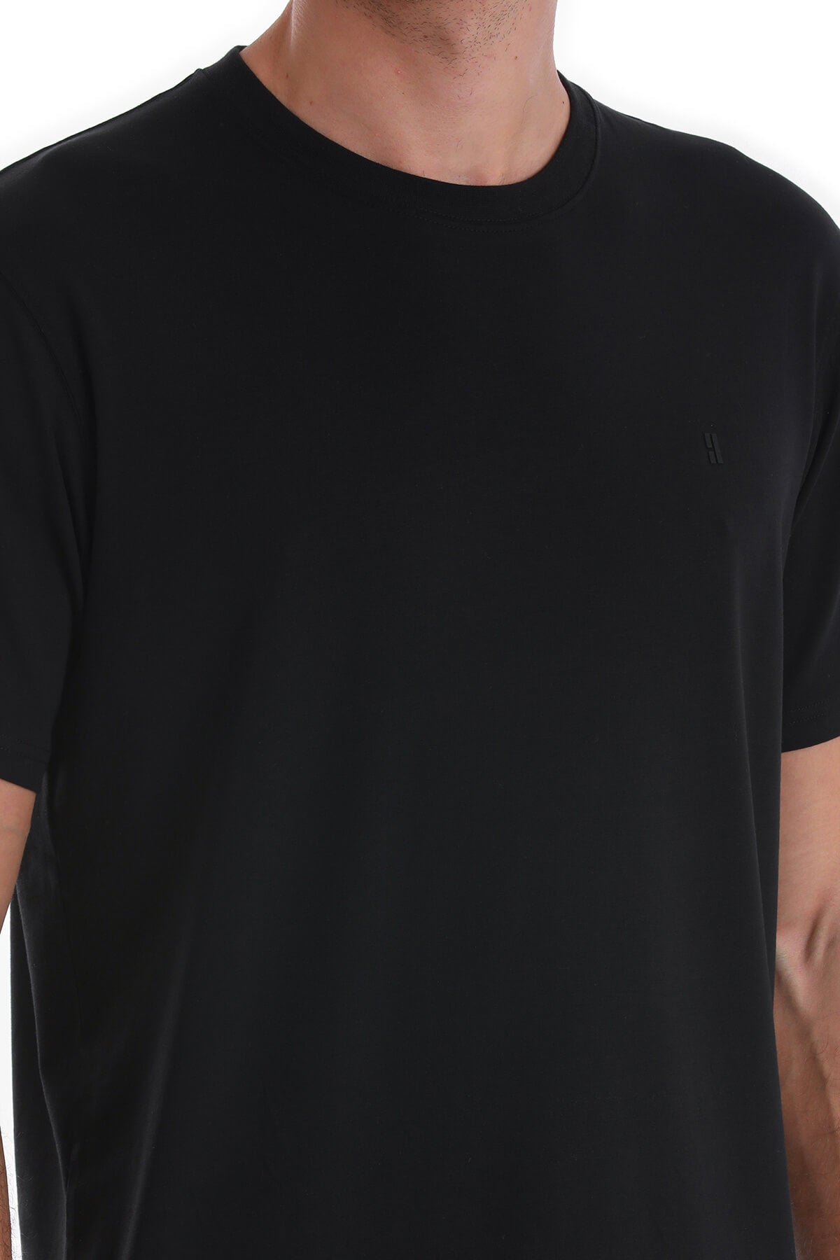 Regular Fit Cotton Blend Black Crewneck T-Shirt